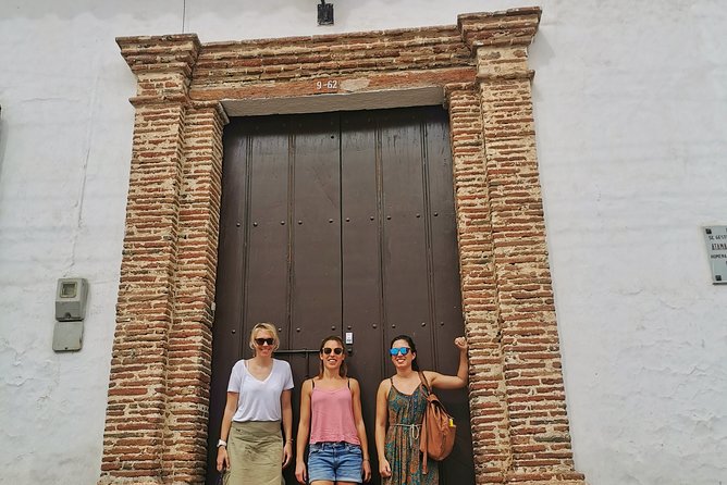 Santa Fe de Antioquia & Colonial Bridge Private Bilingual Guide - The optional Sopetrán hot-air-balloon flight