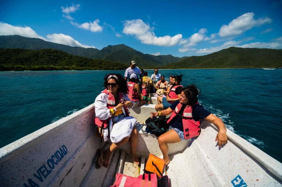 Santa Marta and Tayrona Park Day Trip - The English-language question matters