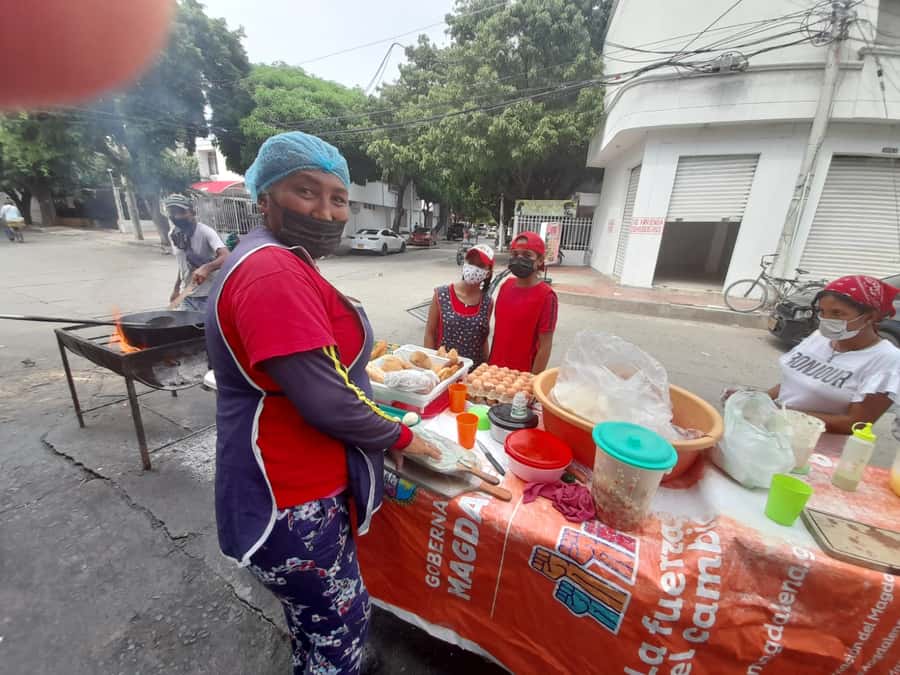 Santa Marta: Guided Walking Food Experience - Seven venues and a serious amount of food