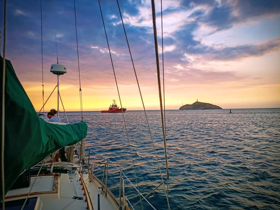 Santa Marta: Sunset Cruise Around the Bay - Key things to know before booking