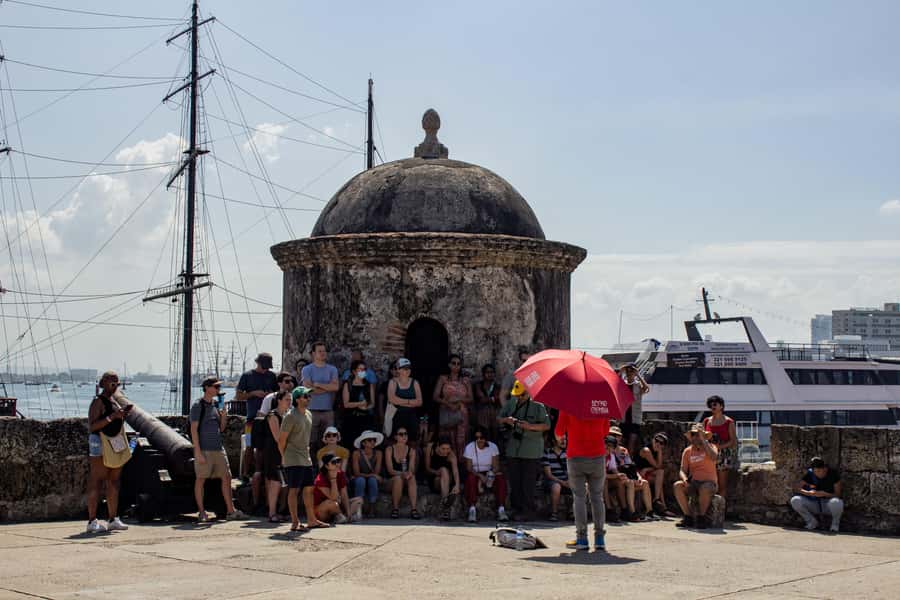 Shared Old Cartagena & Getsemani Tour with Wireless System - Plaza de la Aduana, Plaza de los Coches, and the Clock Tower