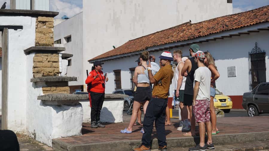 Shared Tour Cali's Historical Downtown - Pace, weather, and what you should carry