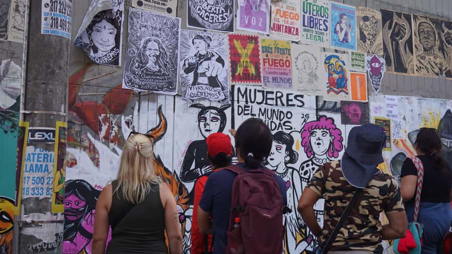 Shared Tour Cali's Salsa, Graffiti & Resistance Experience - Plazoleta de la Caleñidad and the meaning of local pride