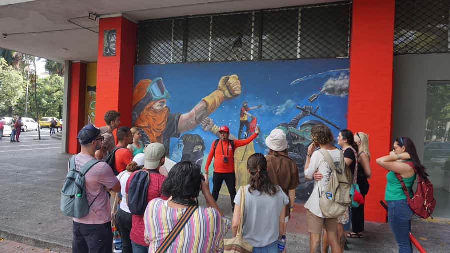 Shared Tour Cali's Salsa, Graffiti & Resistance Experience - The River Boulevard curve and the city’s changing messages