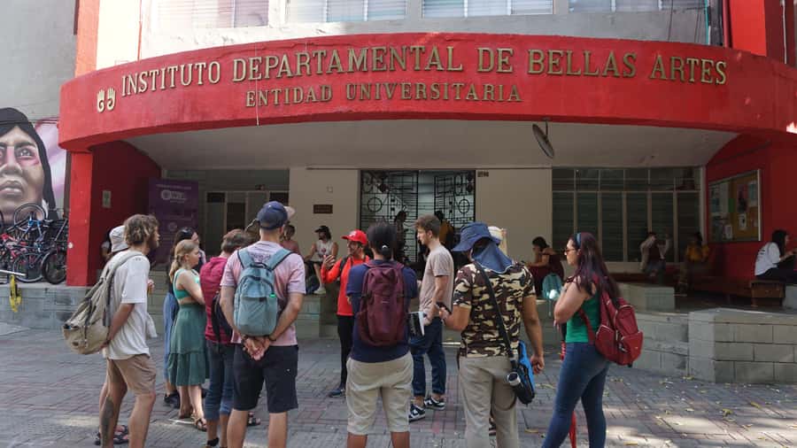 Shared Tour Cali's Salsa, Graffiti & Resistance Experience - What the walking distance means for your day