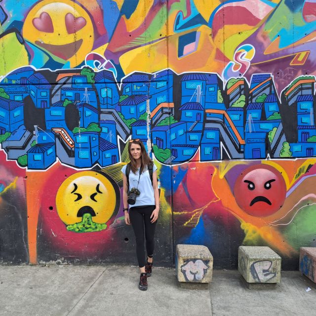 Shared Tour to Comuna 13 & Aurora Cable Car in Medellin - Street art, hip-hop, and the meaning behind the walls