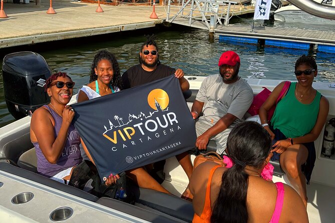 Sport Boat : Rosario Island,lunch on private island - The panoramic views of Cholon and Playa Blanca