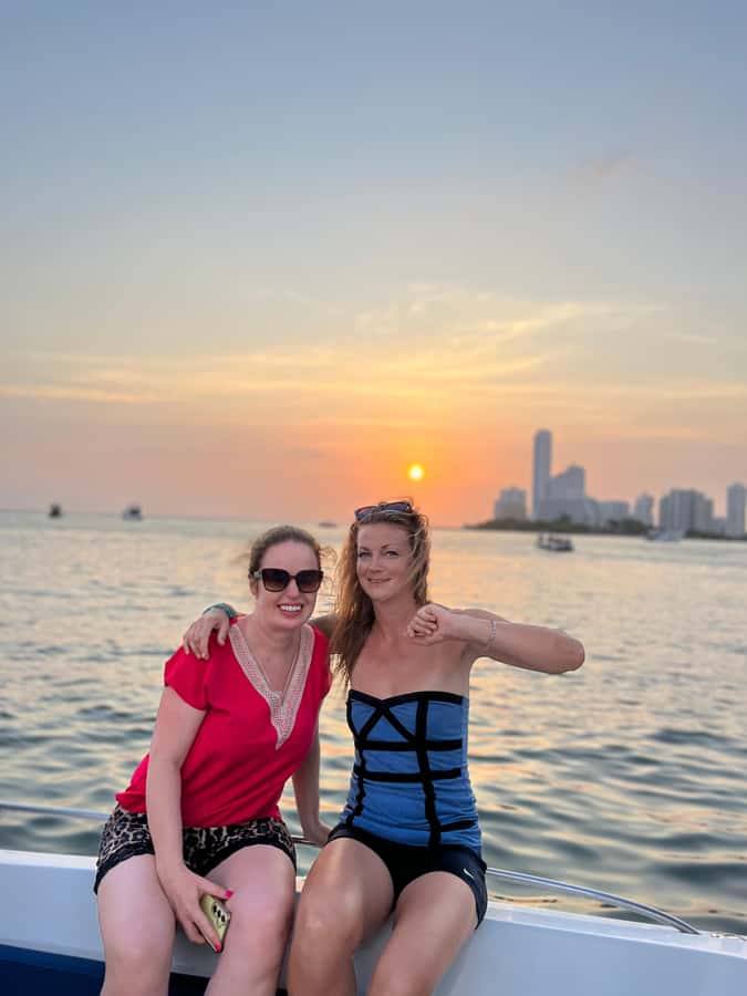 Sunset Party open bar on the bay while sharing with locals - Who will enjoy this boat party most