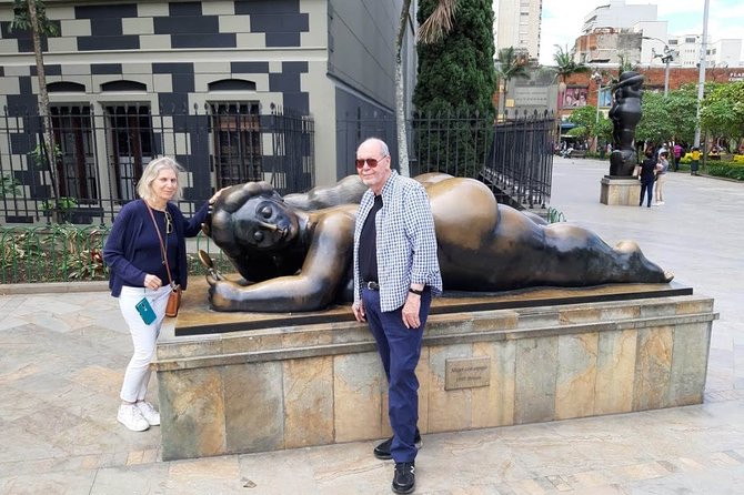 The best private guided tour in Medellin Colombia - Why this four-hour format works