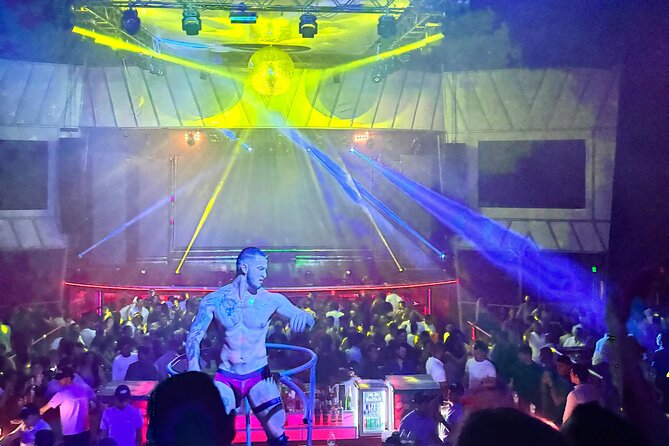 Theatron Party-Tour, 20 Clubs, Map, cocktail, bottle, After-party - Who should book this Bogotá party tour?