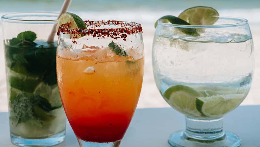Tierra Bomba Island: A day at Marine Beach Club - Timing helps you choose the right kind of day