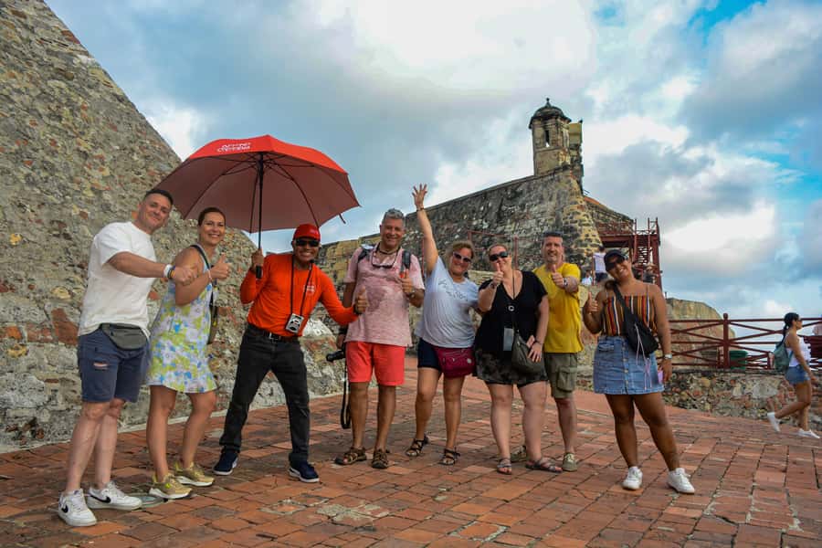 Tour Compartido al Castillo San Felipe de Barajas Cartagena - Should you book the Cartagena castle tour?