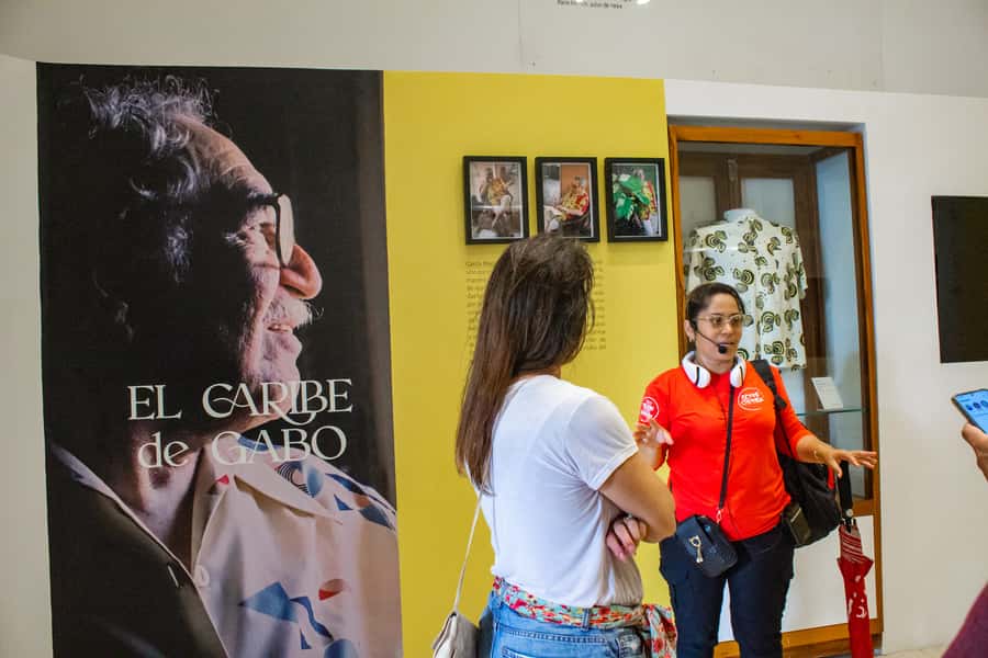 Tour Compartido de Gabriel García Marquez en Cartagena - Walking San Diego’s colonial streets