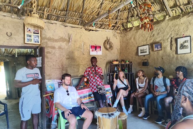 Tour cultural to san Basilio de Palenque from cartagena - The one-hour ride from Cartagena