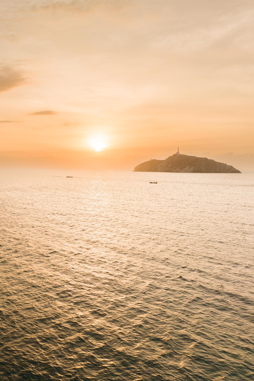 Tour en Velero a Bahía Concha Parque Tayrona - Four to five hours with room to choose