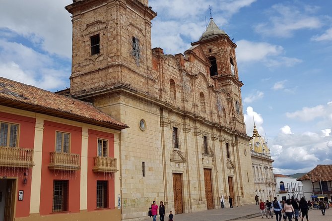 Tour of Zipaquirá: Visit the Salt Cathedral and the main squares - Who should choose this six-hour outing?
