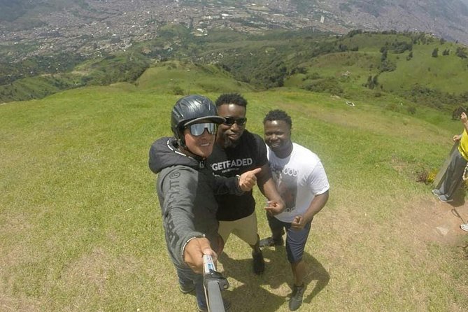 Tour Paragliding - The 20-Minute Tandem Flight