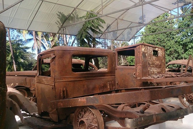 Tour to the Hacienda Nápoles Theme Park - Water attractions for the afternoon