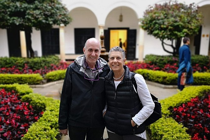 VIP Bogota City Tour: Farmers Market, Monserrate, Candelaria, 9hr - Tamales, lechona, and the question of breakfast