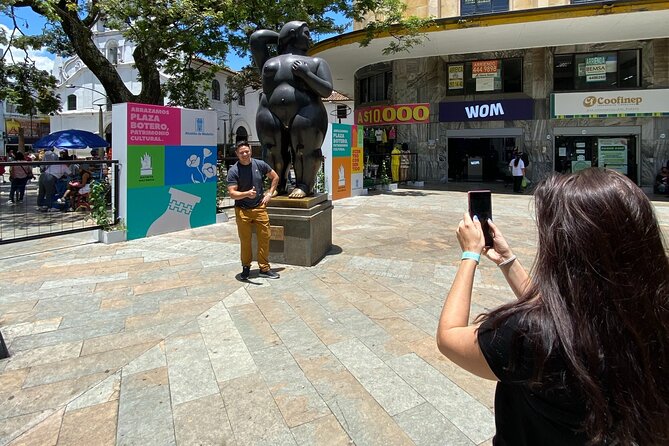 Walking tour downtown Medellín - Hotel Nutibara adds twentieth-century context