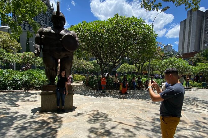 Walking tour downtown Medellín - Plaza Cisneros and the city’s changing skyline
