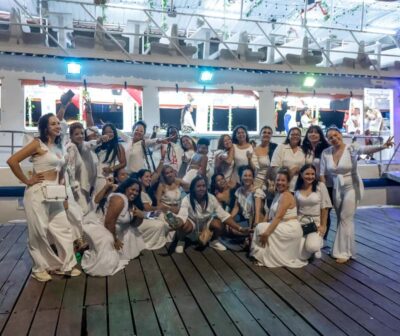 White Night Boat Party: Dinner Buffet, Dancing and Open Bar