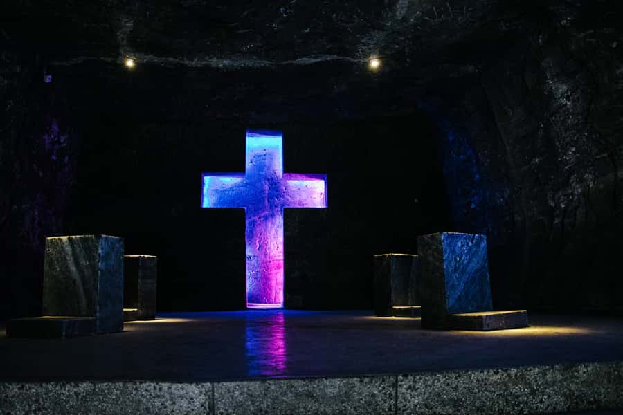 Zipaquira: 5 hrs Salt Cathedral Tour - One hour in Zipaquirá above ground