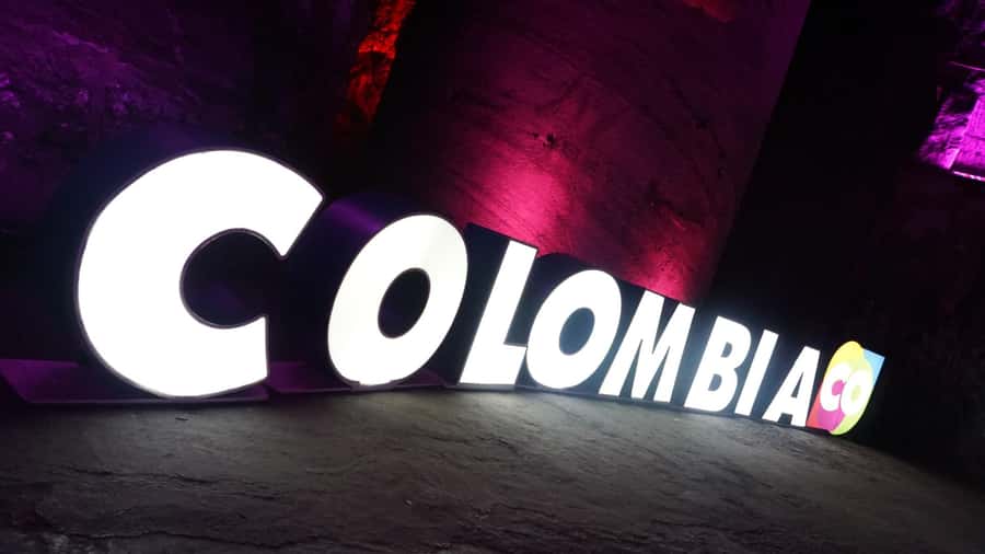 Zipaquirá: Private Salt Cathedral Mine and Walking Tour - The historic center: plazas, school, and station