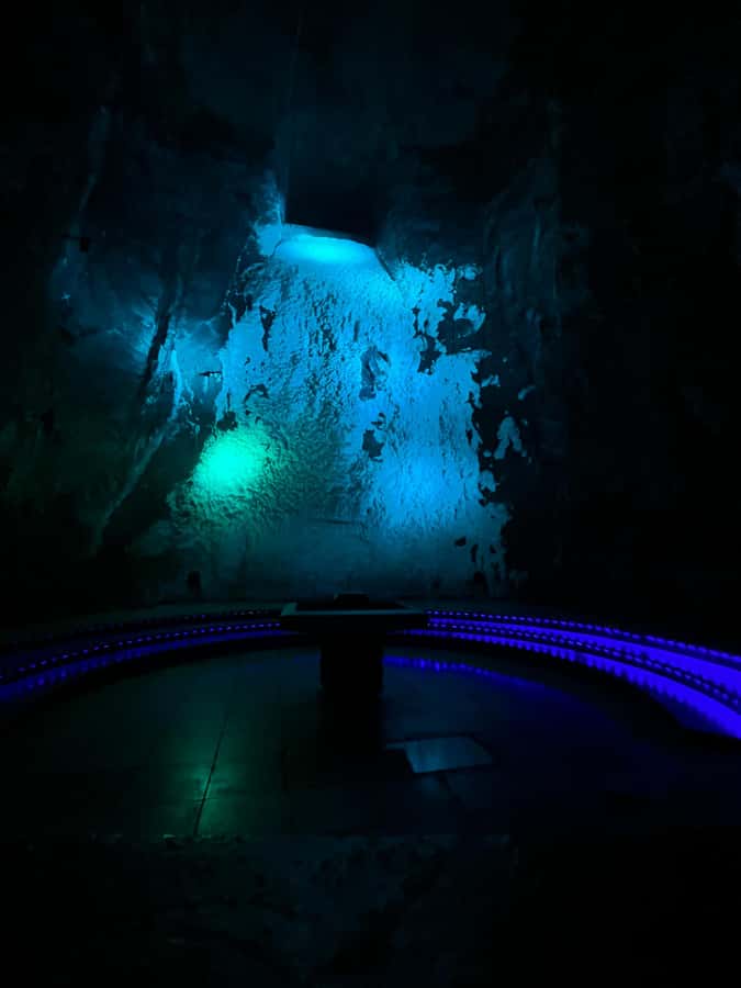 Zipaquirá: Private tour to the Salt Cathedral, Colombia's first wonder - Entering the Salt Cathedral and its 14 stations