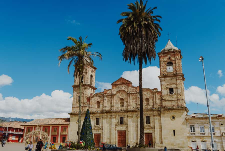 Zipaquirá Salt Cathedral & Andrés Carne de Res (Chía) - Who will enjoy this day most?